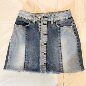 GENTLY WORN PACSUN TWO TONE JEAN SKIRT SIZE 23